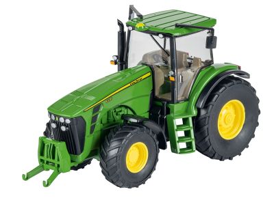 John Deere 8330