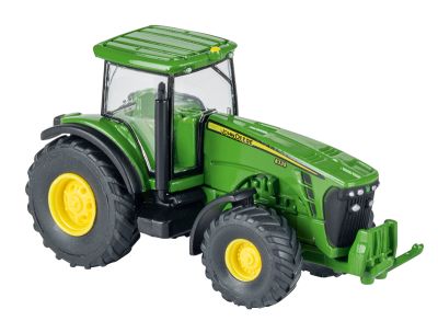 John Deere 8330